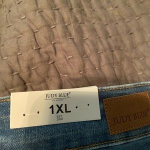 Denim shorts with animal print